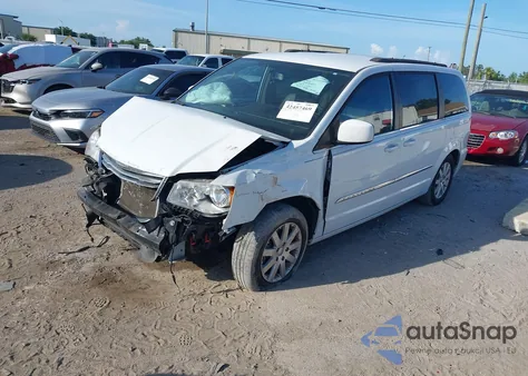 2015 Chrysler Town & Country Touring из США, поврежденный, VIN 2C4RC1BG1FR545041